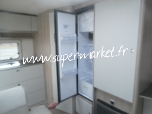 Burstner - Premio 470 TS Lit central AVEC STORE OU AUVENT  PRIX COUTANT