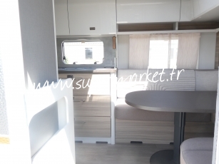 Burstner - Averso 465ts lit a la française Réf 2324  A SAISIR