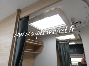 Caravelair - Sport line 480 Lit central AVEC STORE OU AUVENT