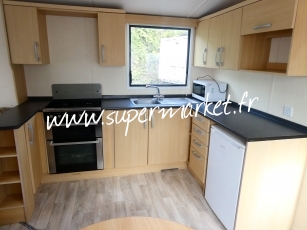 Swift - Burgundy 28 x 12  Ref  713