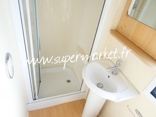 Swift - Burgundy 28 x 12  Ref  713