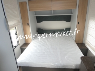 Burstner - B66 Averso 485 ts Lit central 10%DE REMISE AVEC AUVENT