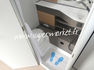 Burstner - B66 Averso 485 ts Lit central 10%DE REMISE AVEC AUVENT
